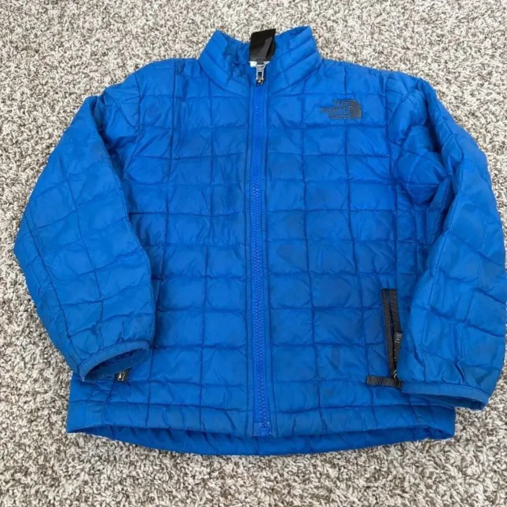 Size 5 / Boys North Face Thermoball Jacket